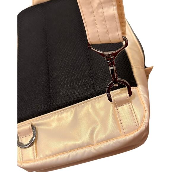 LUG Tailback Sling Bag Metallic Yellow Gold NWOT - Picture 3 of 11